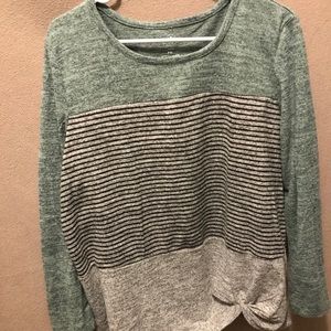 Colorblock side twist sweater